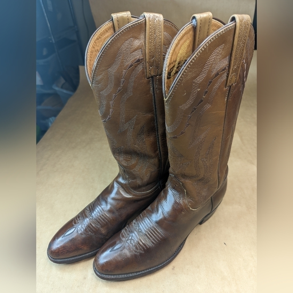 Lucchese Boots men's size 8D brown leather classic Western cowboy boots